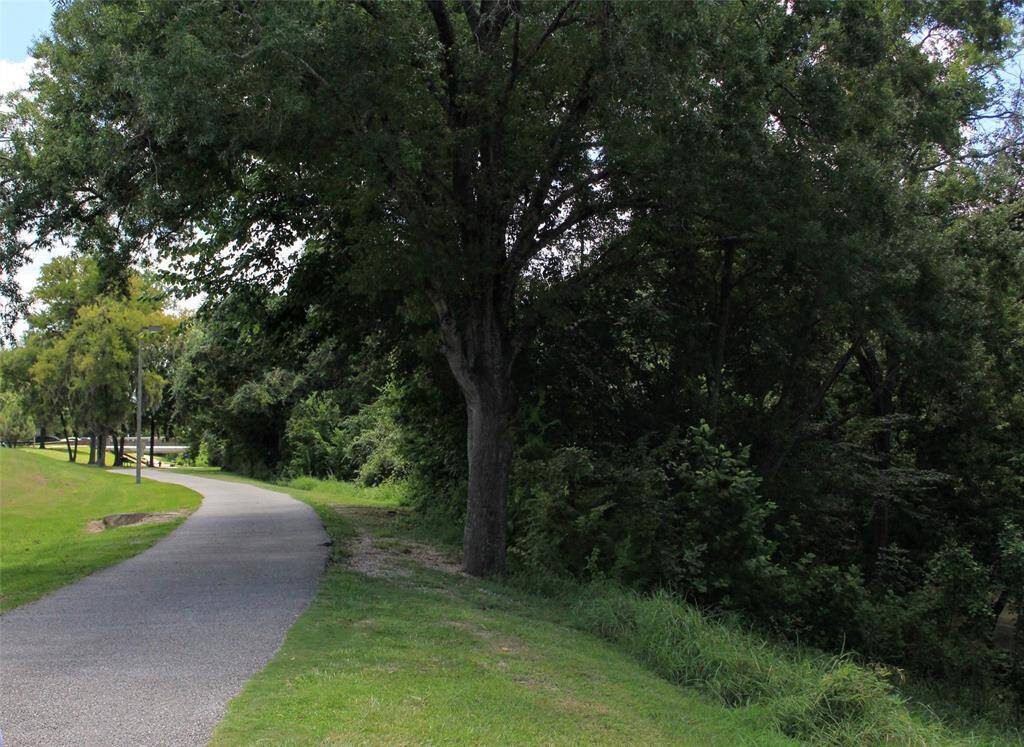 A few short blocks you can walk, bike, run on the Robin Loop that will take you into Terry Hershey Park.
