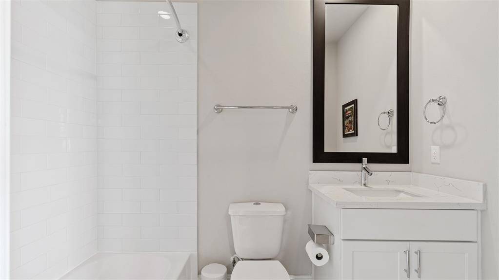 1st floor Bathroom