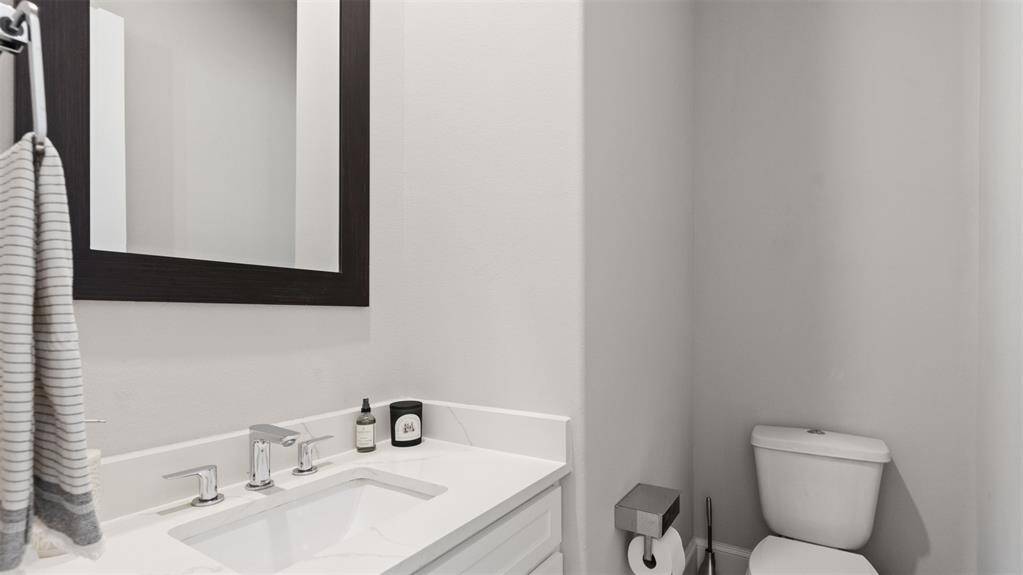 Half Bath in 2nd Floor