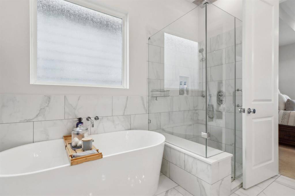 Primary bath-separate shower and soaking tub