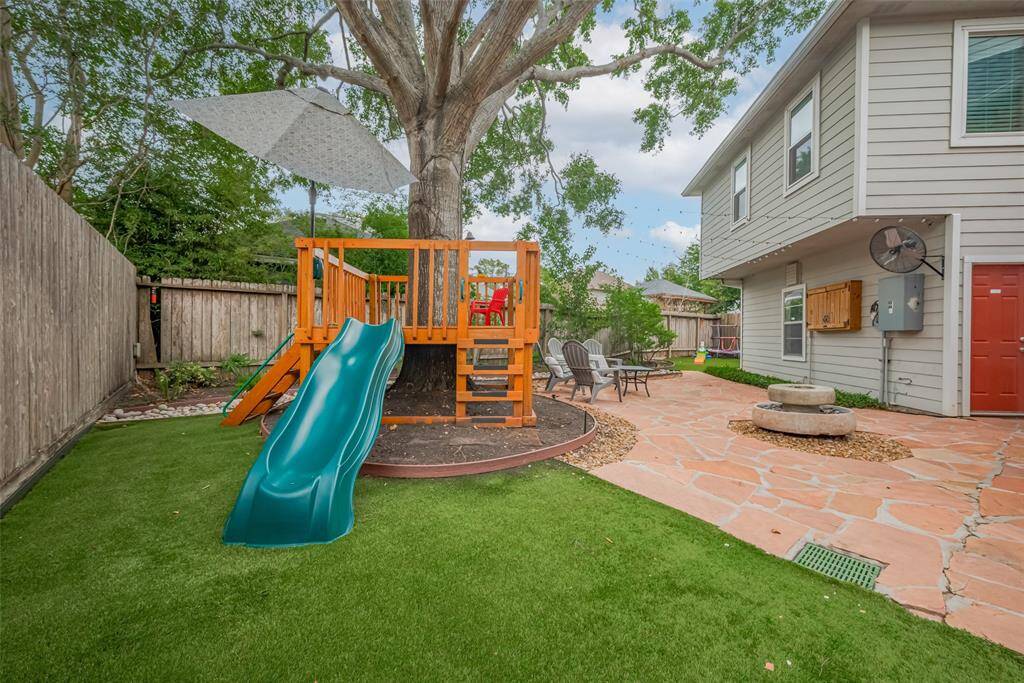 Additional highlights include low-maintenance turf, giving you a lush, green backyard without the hassle of mowing.