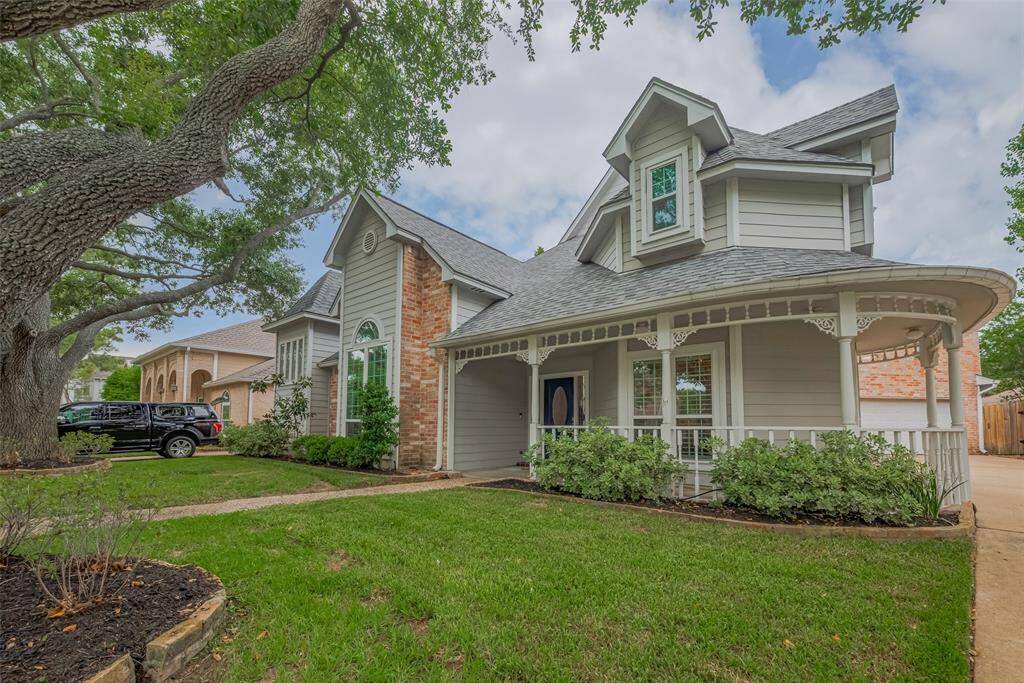12438 Piping Rock Drive is ready to welcome its new homeowners! Contact us today to schedule your private tour and experience all this charming home has to offer.