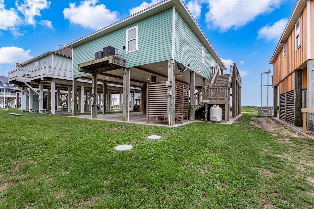 Propane tank services the gas appliances