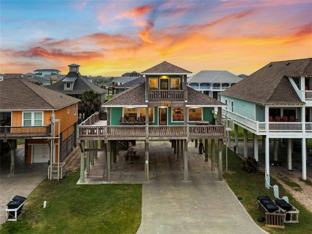 Schedule a showing and see this beauty for yourself!