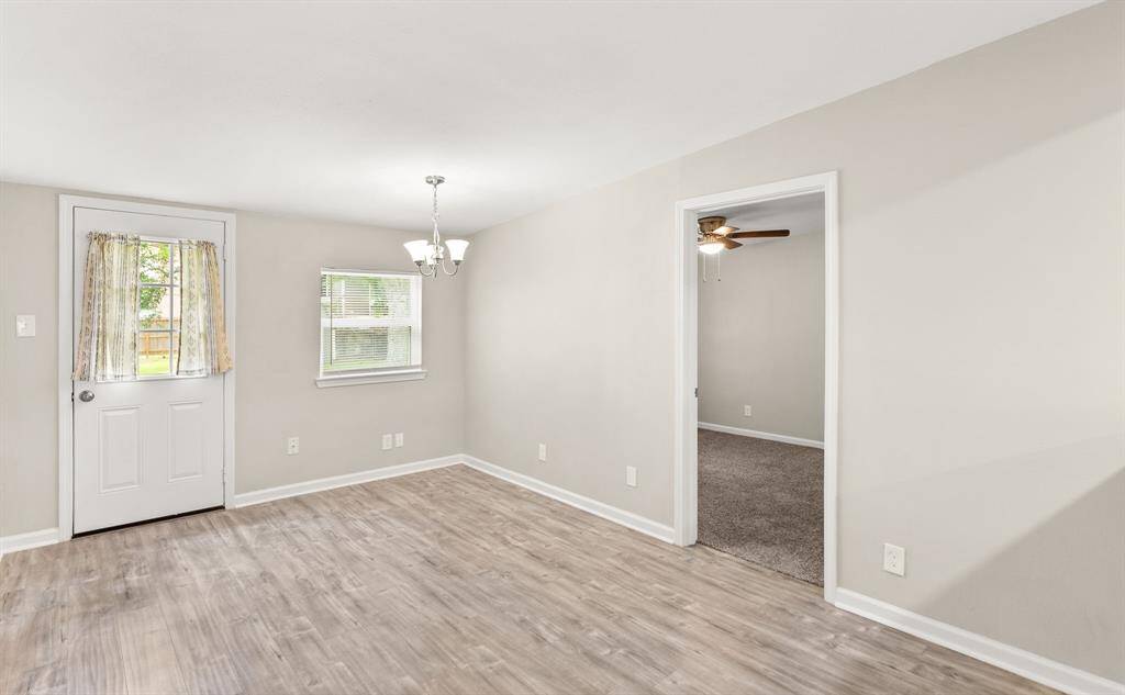 Expansive dining area perfect for gatherings