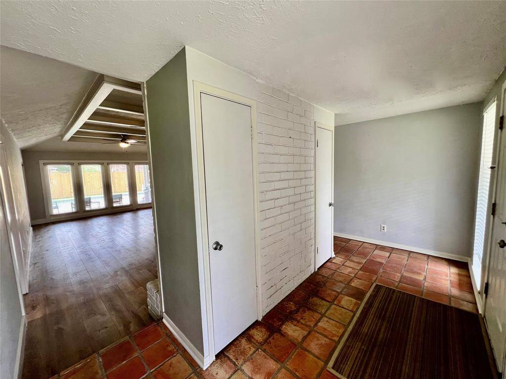 Alternate view of entry.