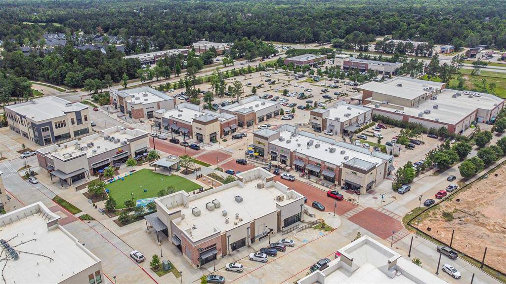 Pine Market @ Woodforest