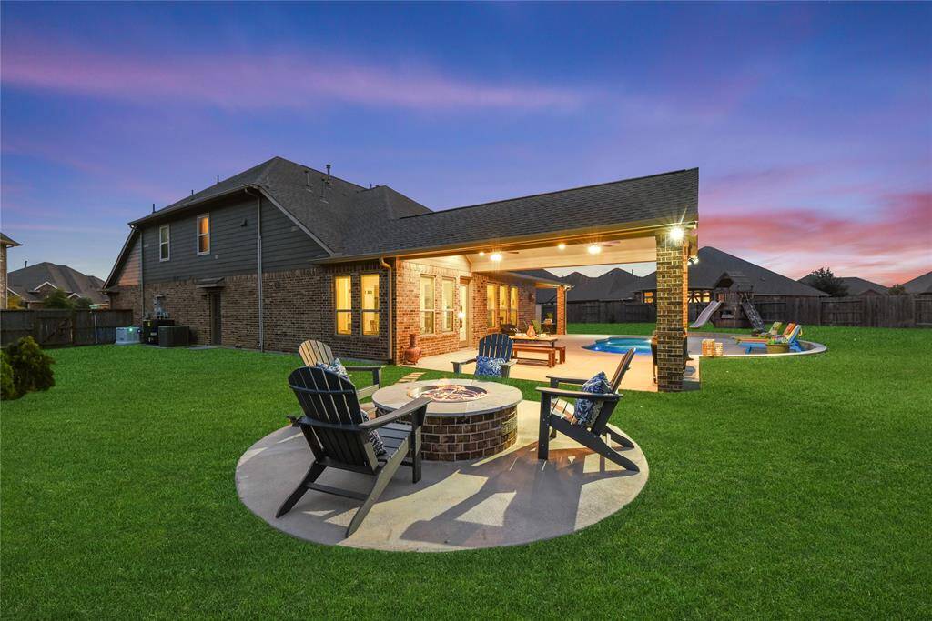 Recent firepit! Enjoy your s'mores under the stars!