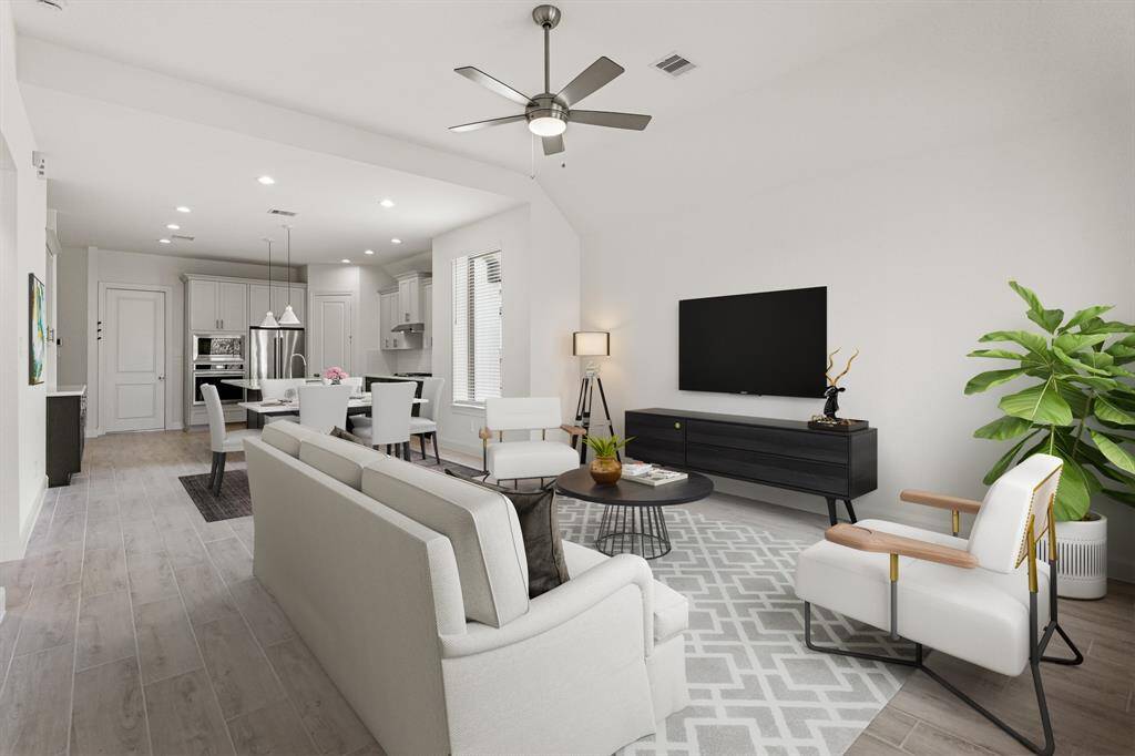 Virtually Staged: This is an entertainer's dream!