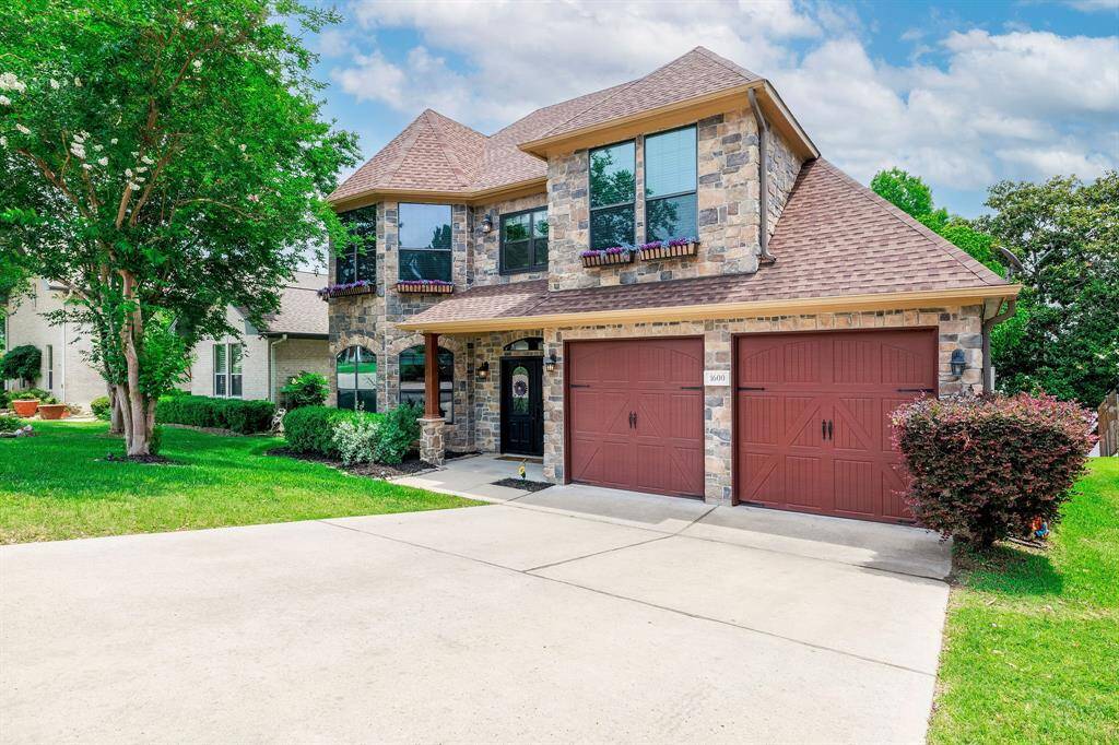 Side view of this lakefront GEM!