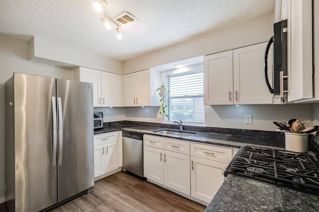 Take a sneak peek of your future kitchen!