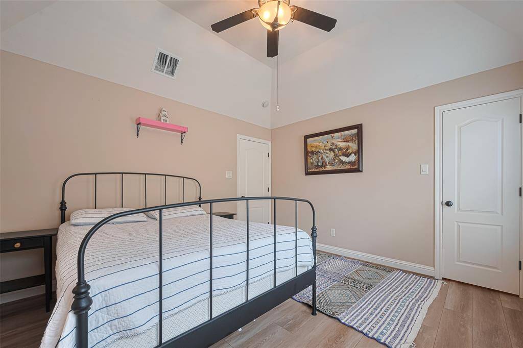 Neutral tones and sleek flooring provide a modern, clean feel, making it perfect for everyone