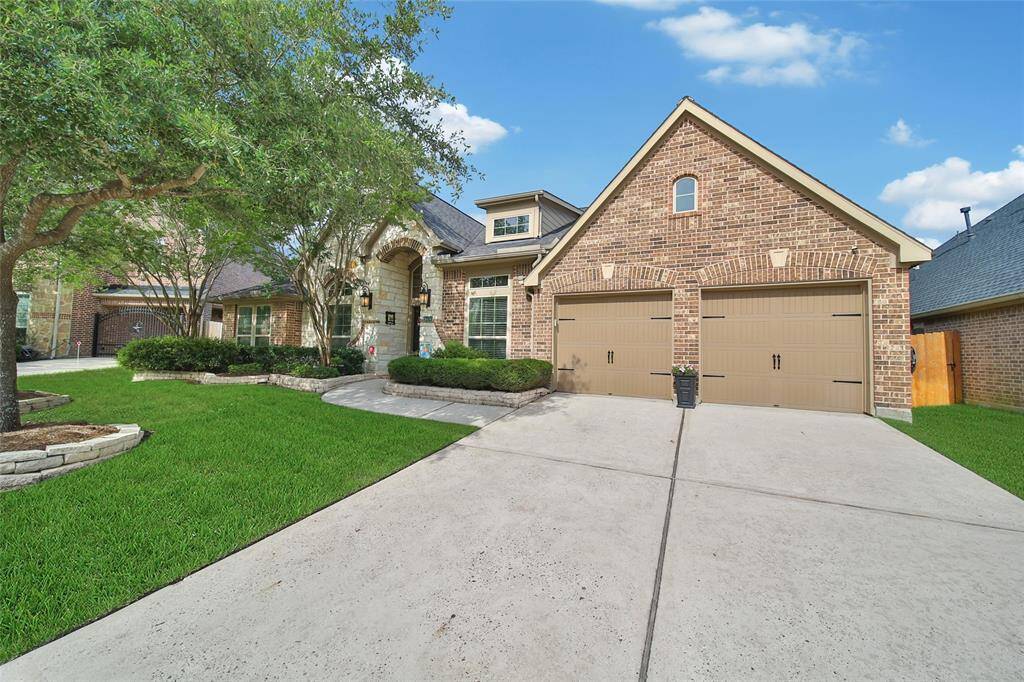 Enter the Cul de sac and enjoy a spacious premium lot.
