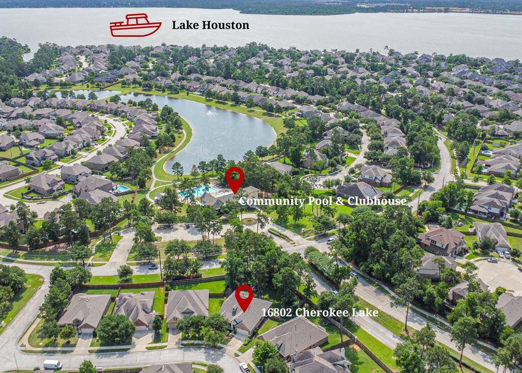 The home is located close to the community pool, clubhouse, and playground. Plus access to Lake Houston with a private community boat launch!