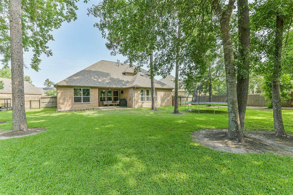 There's no lack of space in this fully fenced yard.