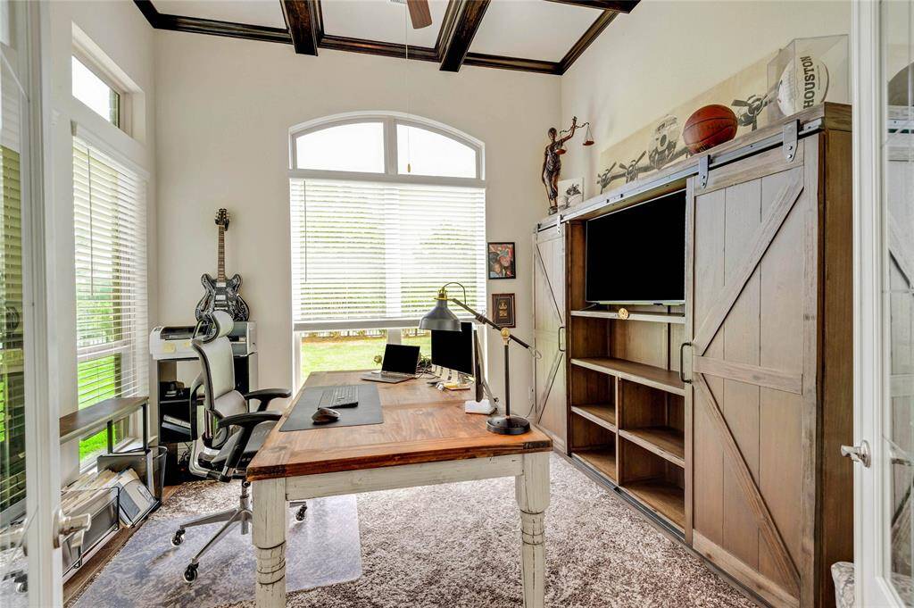 Private study is located in the back of the house overlooking the pretty lake.  Pretty sure there is some day dreaming going on in here some days lol.