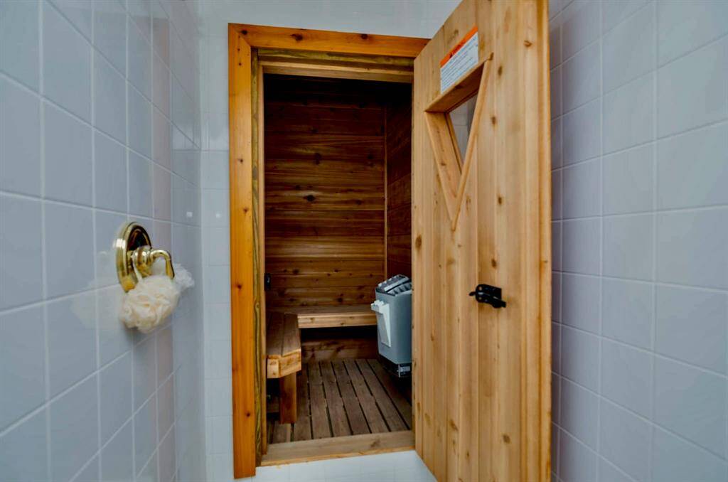 AFTER YOUR WORK OUT, YOU CAN UNWIND IN YOUR PERSONAL SAUNA!