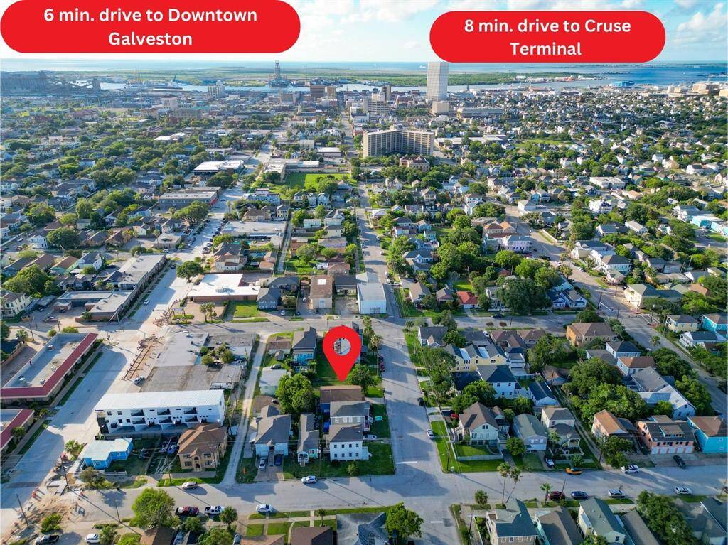 Enjoy the convenience of being only 8 minutes from the Galveston Cruise Terminal and Port of Galveston.