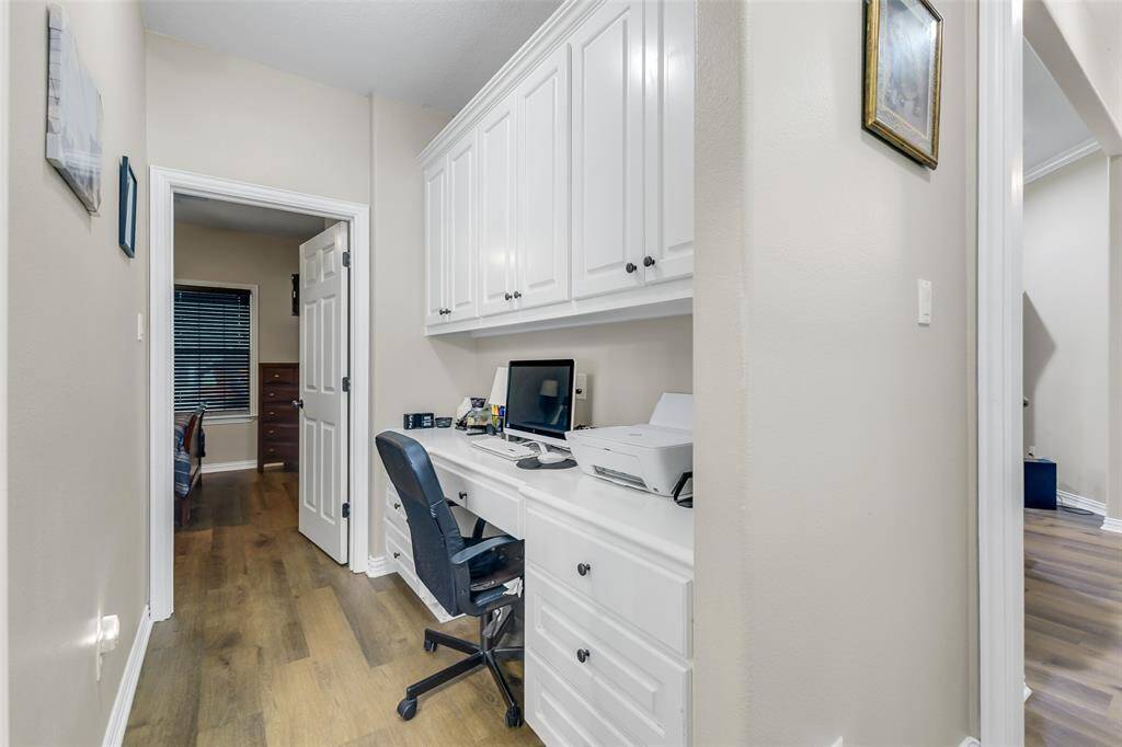 Hall / Office Space
