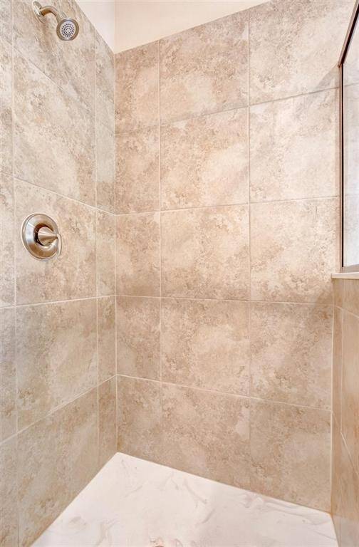 TILE IN PRIMARY SHOWER