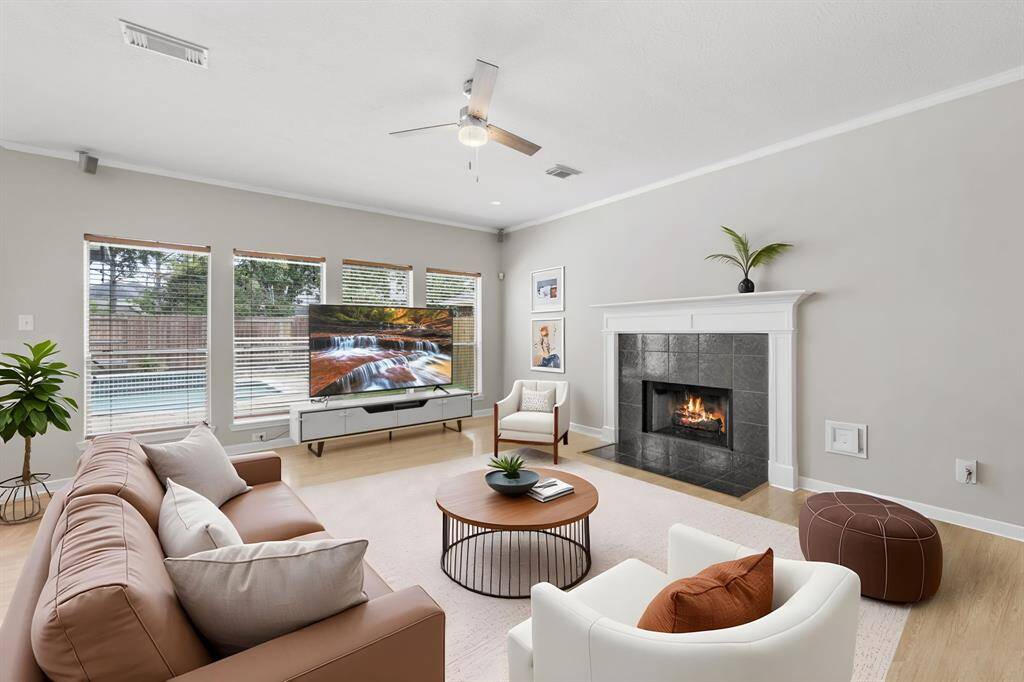 The house is characterized by modern and durable materials, and an open concept that maximizes the available space to provide your family and guest with a warm and inviting home (VIRTUALLY STAGED)
