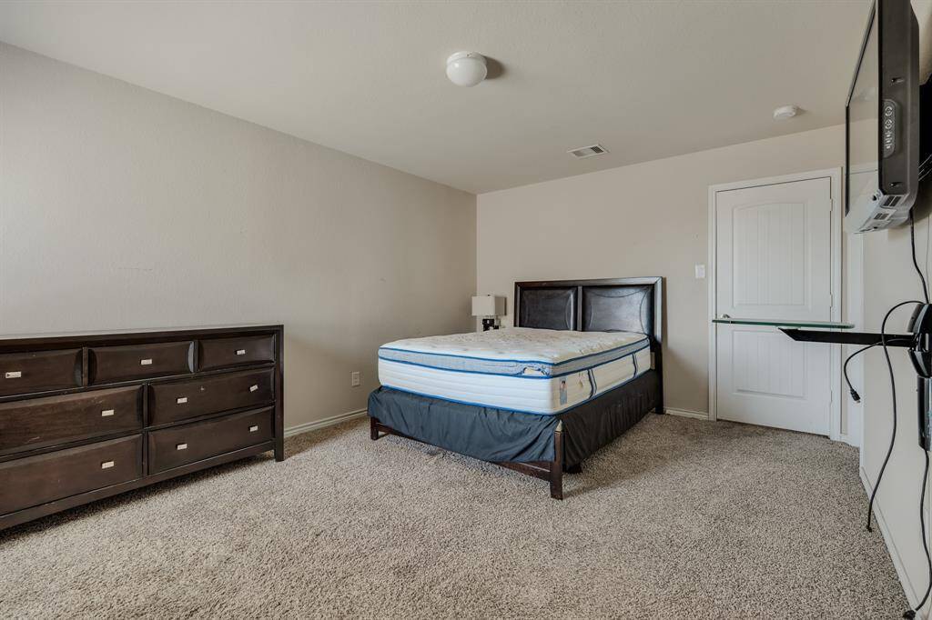 The room has a simple, clean design, ideal for personalization.