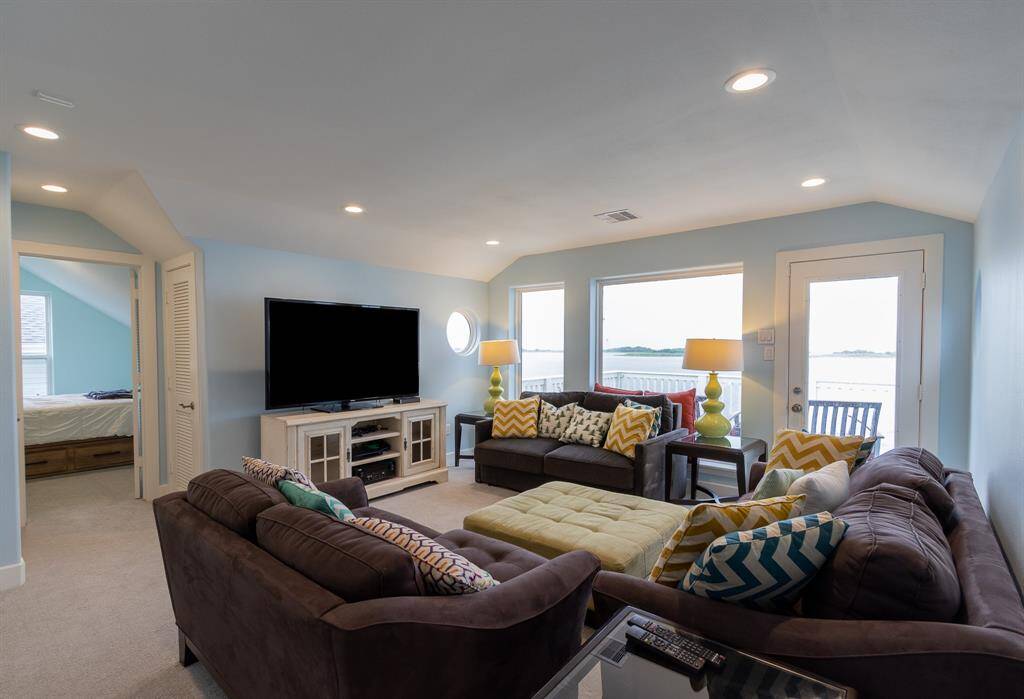 2nd living space