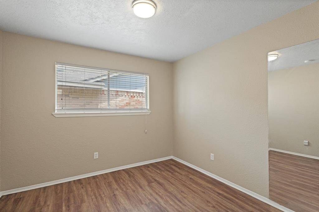 Another secondary bathroom.