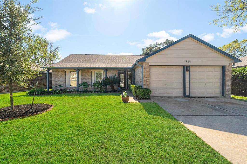 Welcome to 19211 Haystream Dr with its Open Frame Porch: Enjoy an additional 280 sqft of covered outdoor space, perfect for enjoying your morning coffee or unwinding in the evenings.