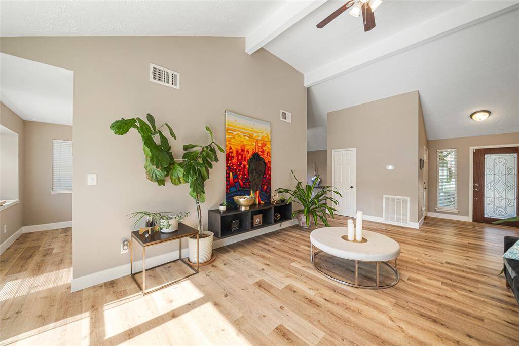 Open spaces and high ceiling