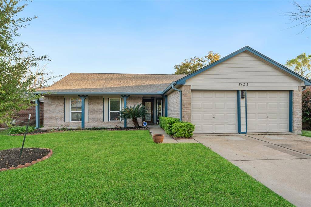 Welcome to 19211 Haystream Dr with its Open Frame Porch: Enjoy an additional 280 sqft of covered outdoor space, perfect for enjoying your morning coffee or unwinding in the evenings.