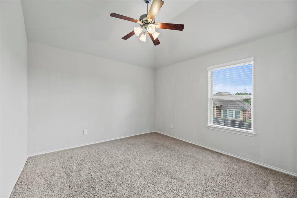 Upstairs: Secondary bedroom.
