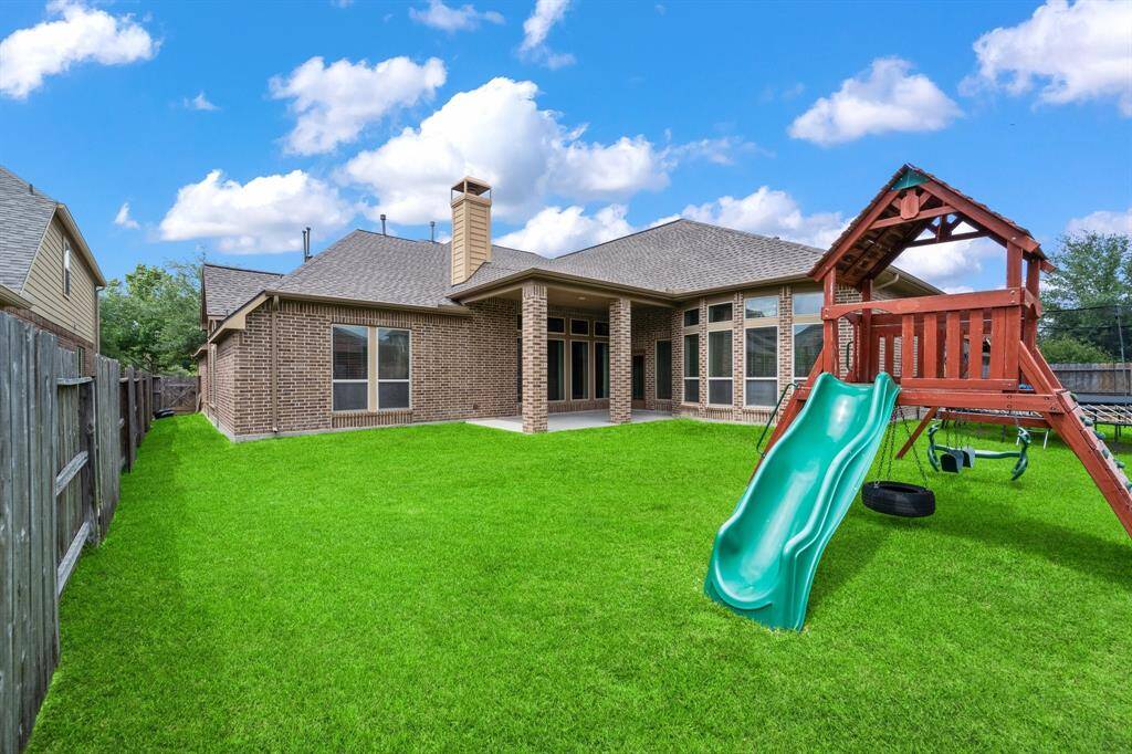 Enjoy privacy and plenty of room for relaxing or entertaining in this serene outdoor space at your new home!