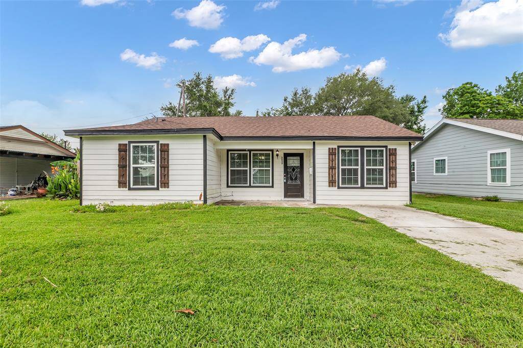 This cozy home is ready for its new owners. Don’t miss the chance to make it yours!