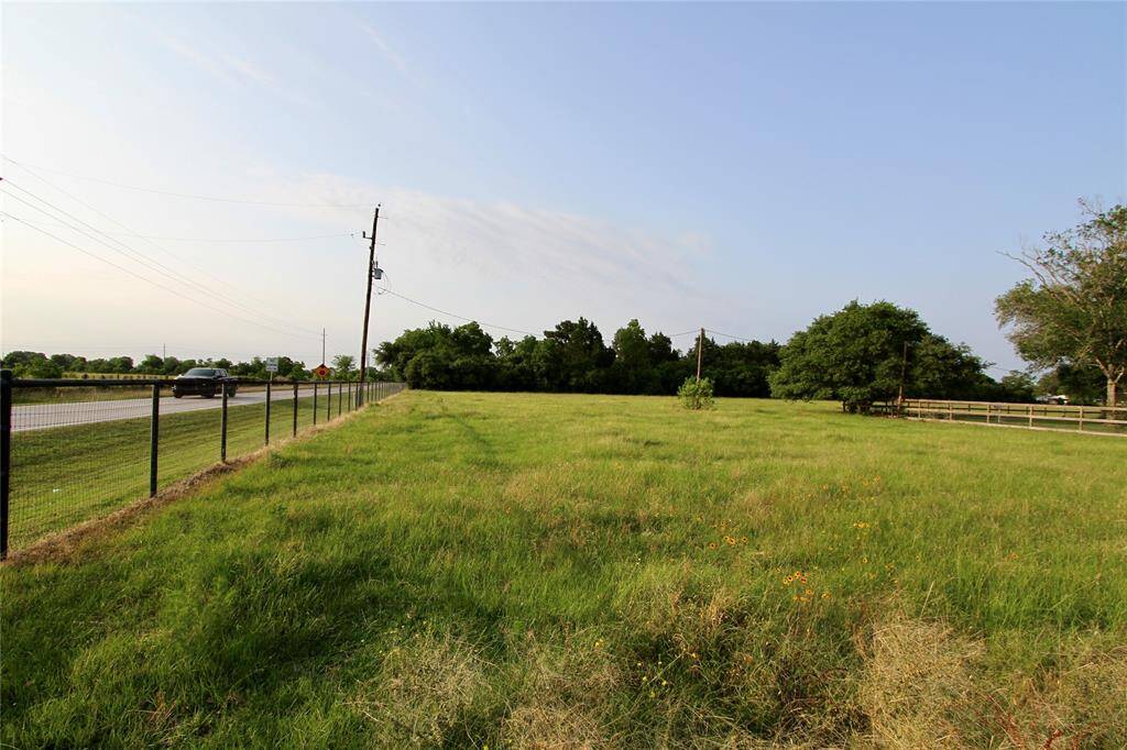 Over 600’ of frontage on Kickapoo road.