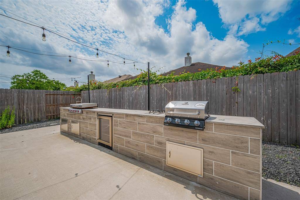 nice outdoor kitchen for a party/ family