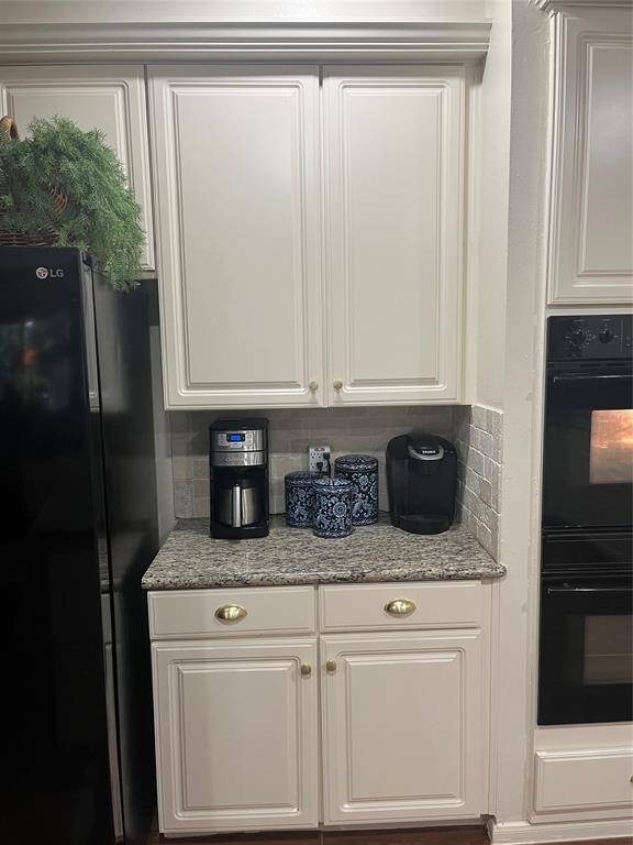 Kitchen coffee bar