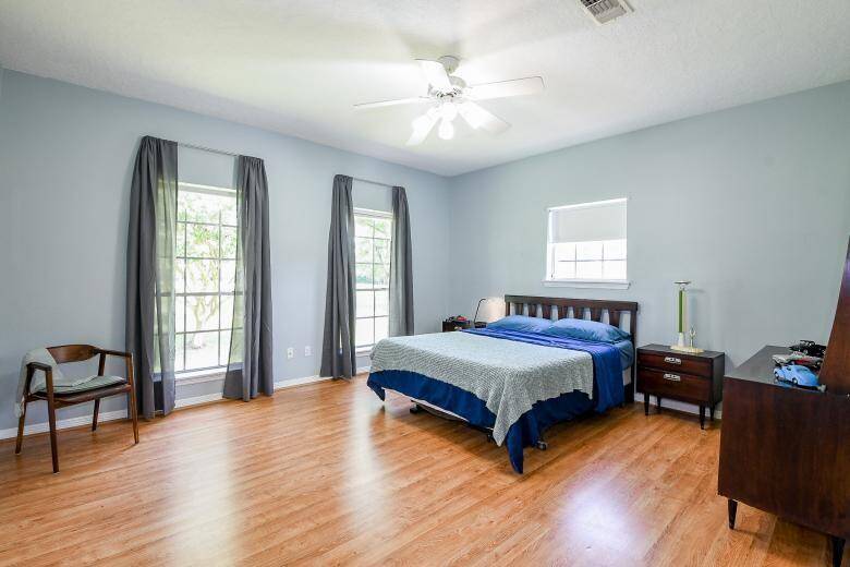 This secondary bedroom (15x13) is a great size and has tall ceilings.