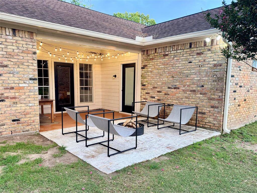 Both the primary residence and secondary residence were constructed with reclaimed Chicago brick.