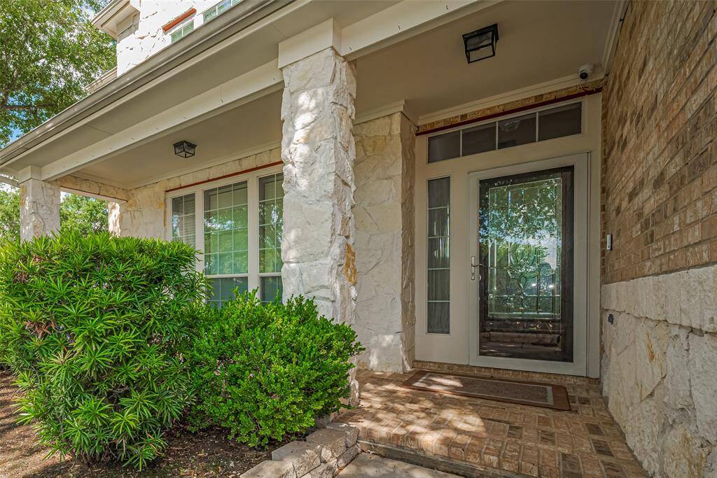 Entry Porch