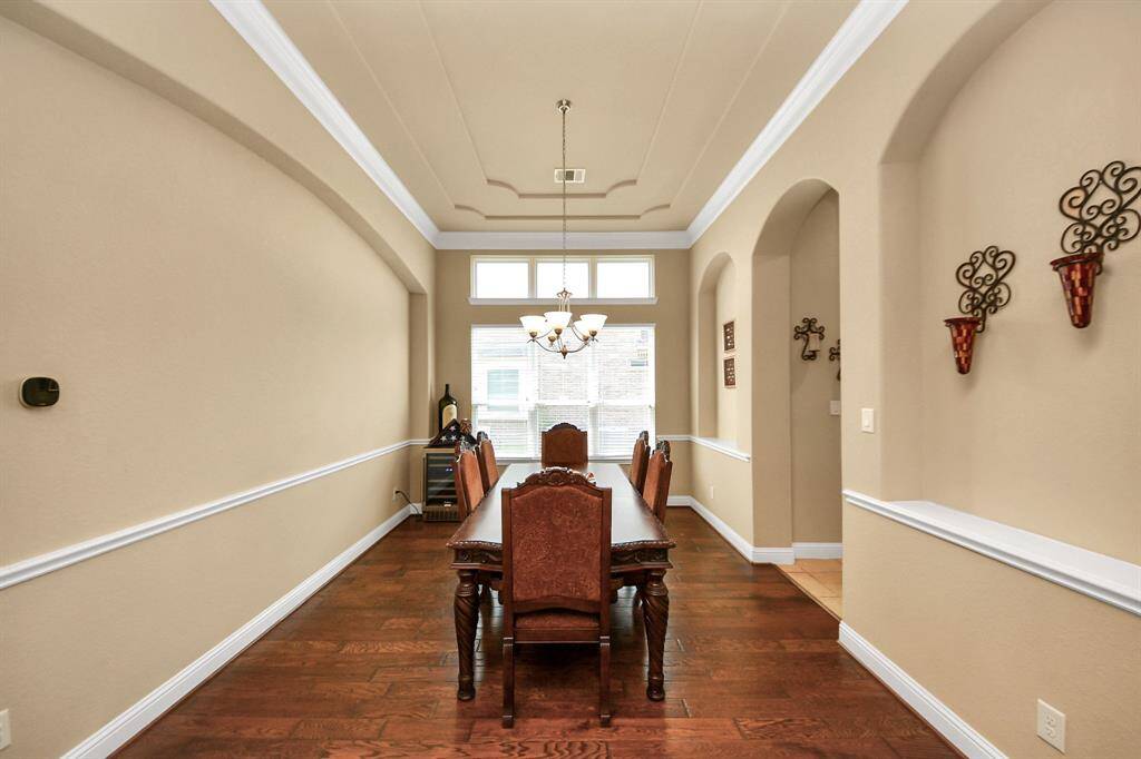 Formal Dining.