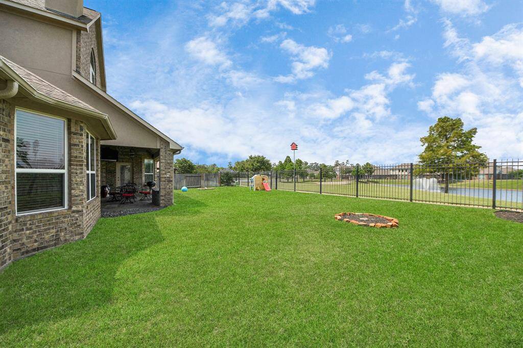 Spacious backyard.