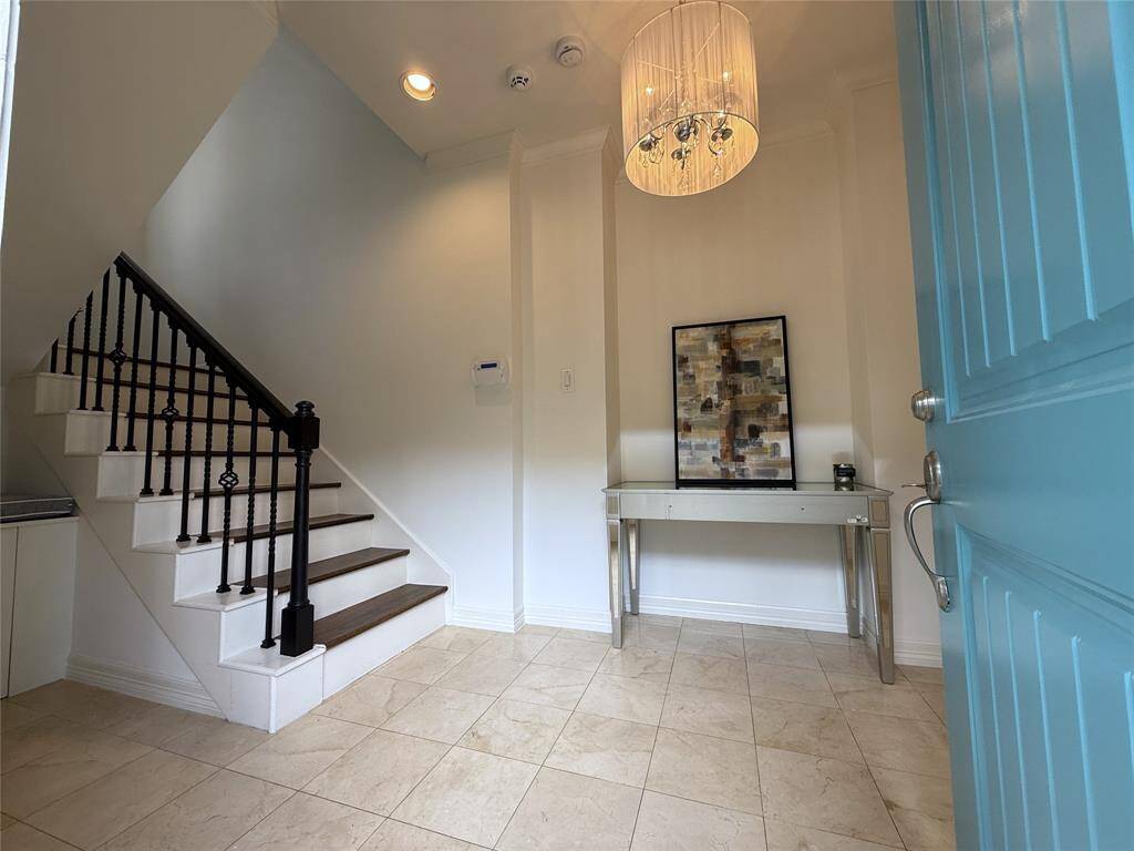 Welcome home to the spacious entry foyer!