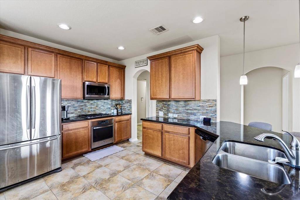 Plenty of cabinet and counter space