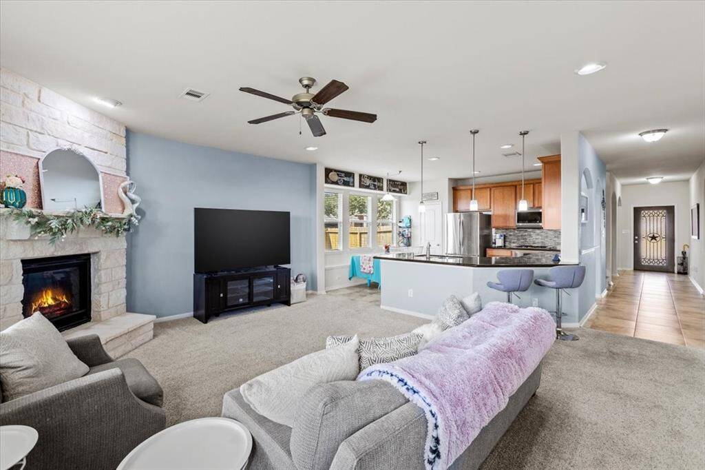 Semi-open floor plan gives you the best of both worlds!