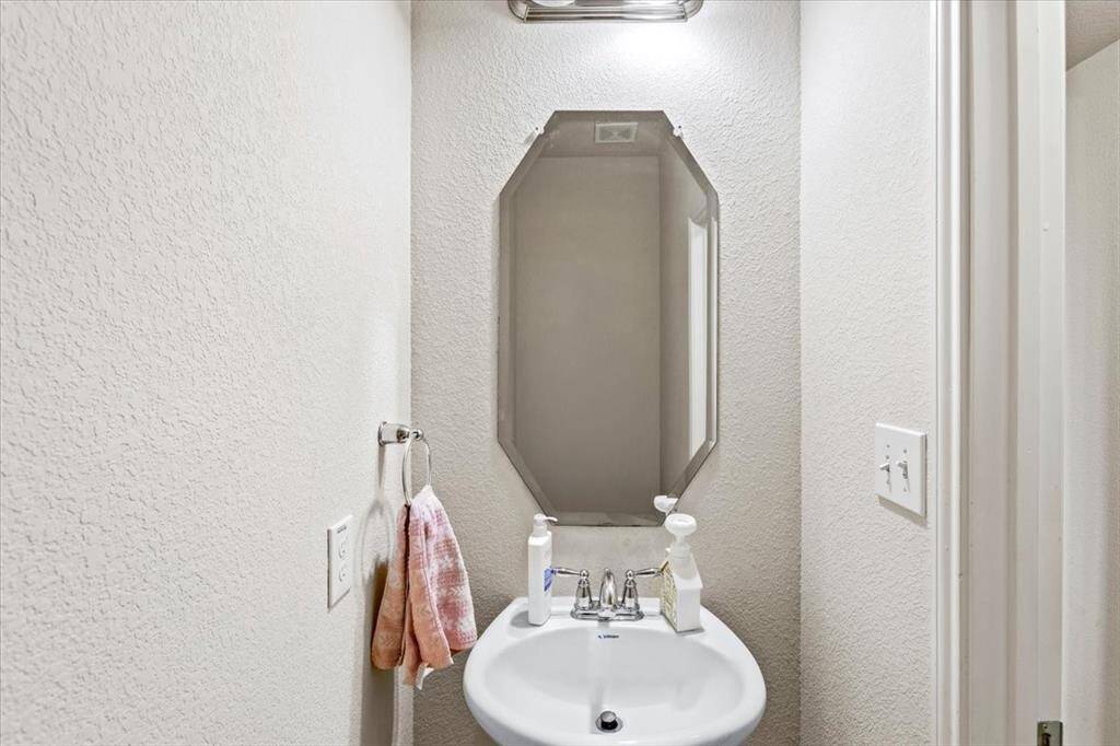 Downstairs half bath