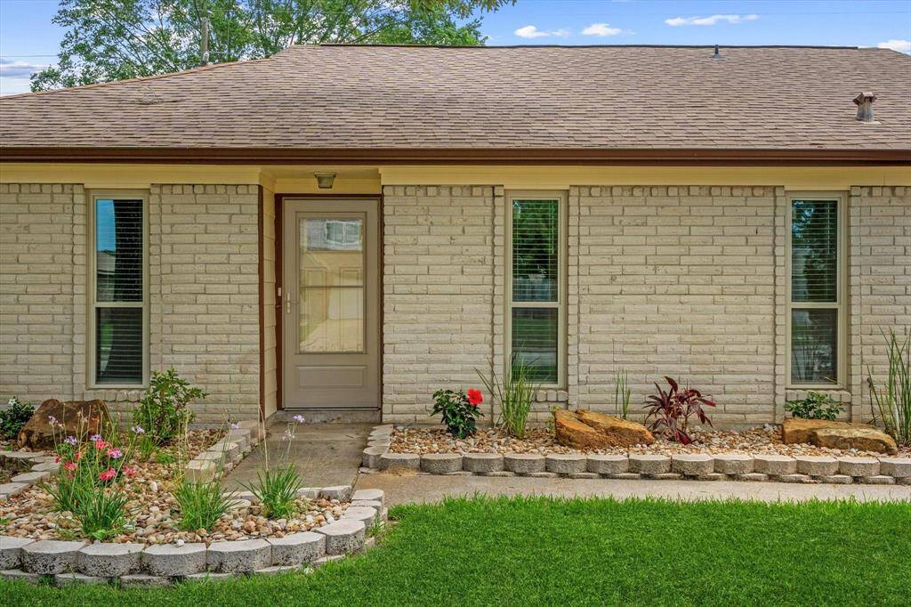 Landscaped front walkway
