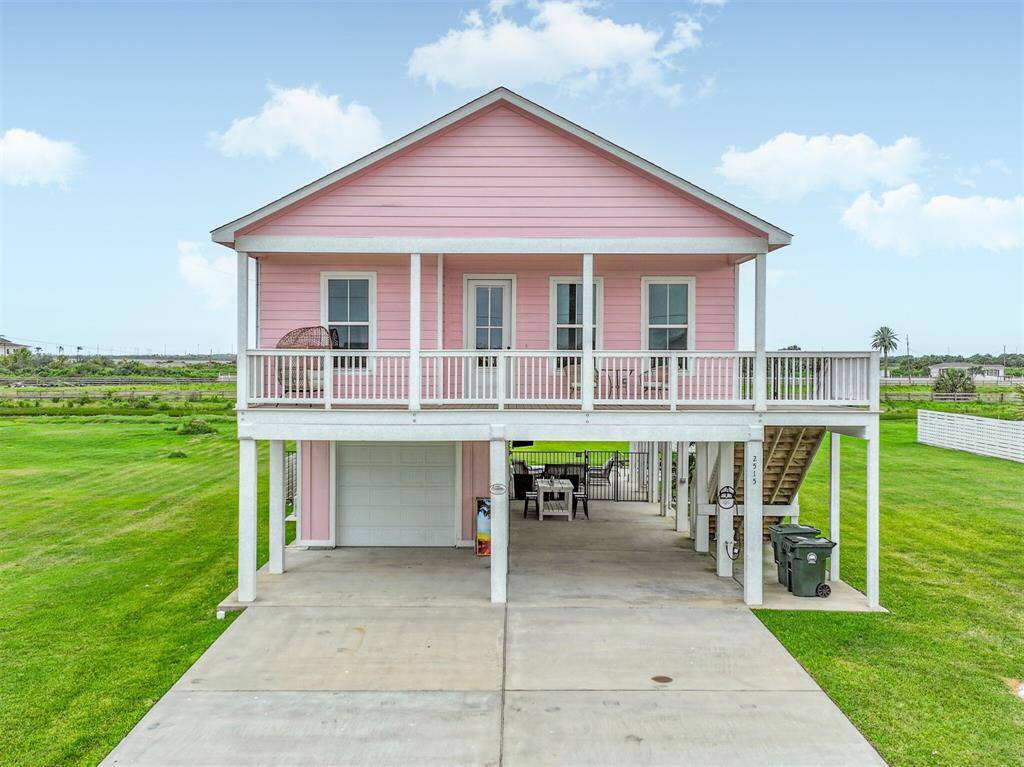 Welcome to 2515 103rd St.