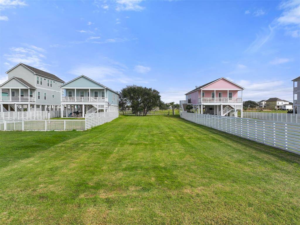 Extra lot owned by seller.  It too could be yours for $249,000.  The picnic table is already under the tree!