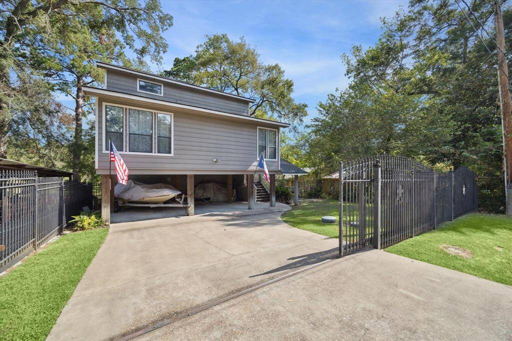 Welcome to 25814 Water Ridge Drive!